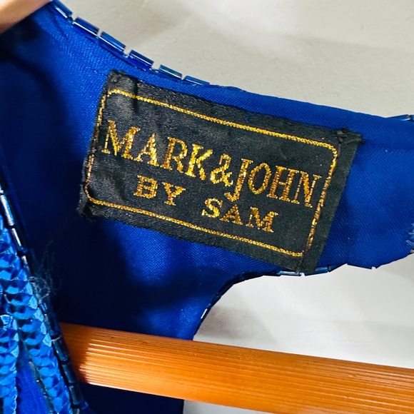 Vintage Beautiful Blue Full Sequin & Beaded Dress By Mark & John Size S - Picture 7 of 11